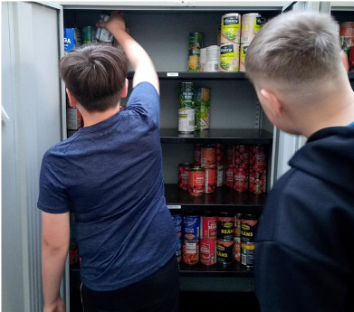 Volunteering at Pollyteach